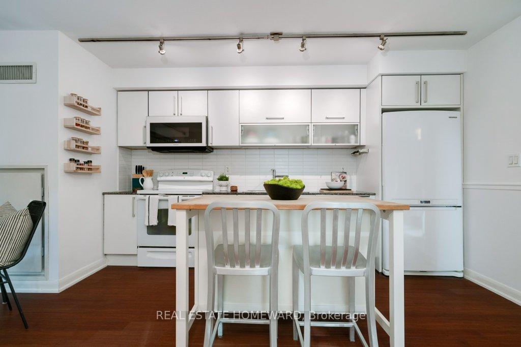 1 Bedroom Condo at 205 Frederick, Toronto For sale