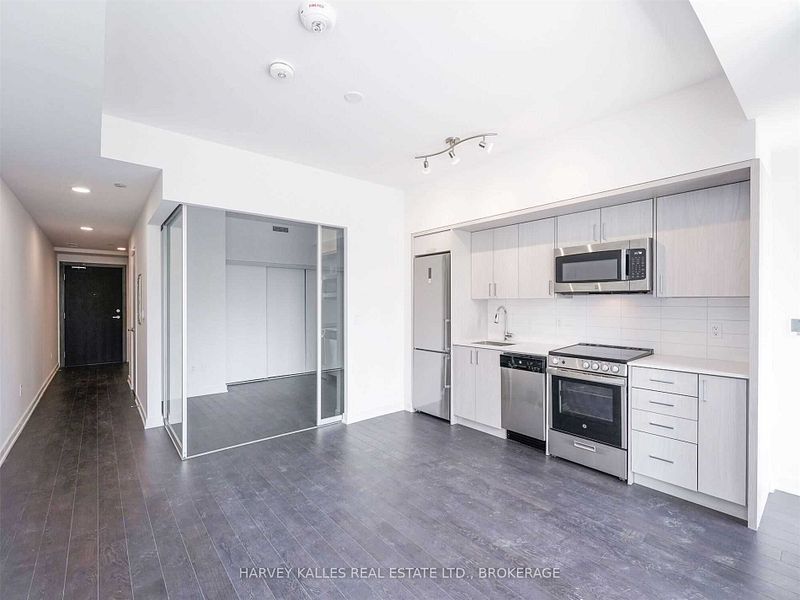 492 Eglinton Avenue E 304