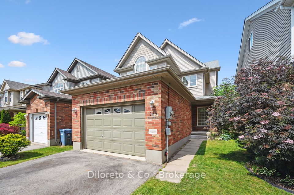 159 Lynch Circle, Guelph, ON N1L 1R7
