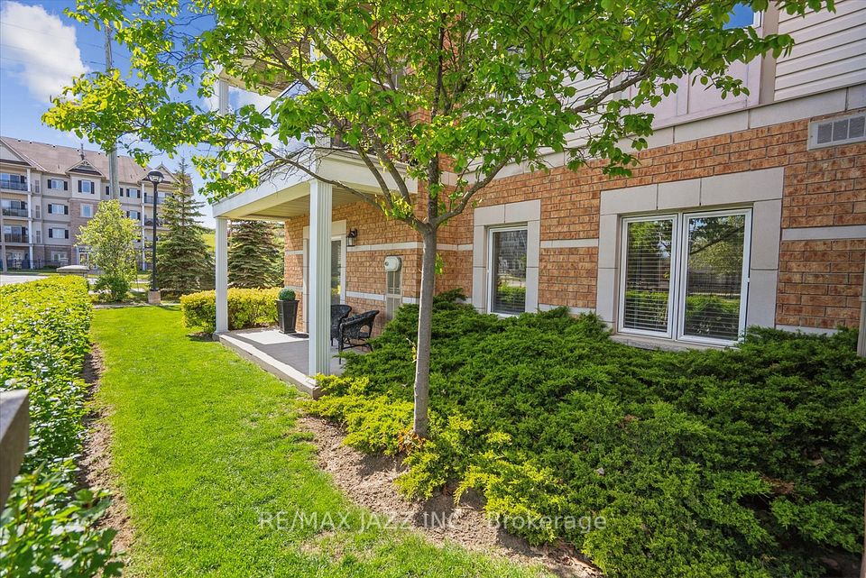 #101 - 132 Aspen Springs Drive, Clarington, ON L1C 0H1