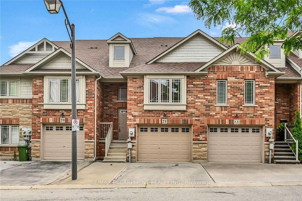 242 Upper Mount Albion