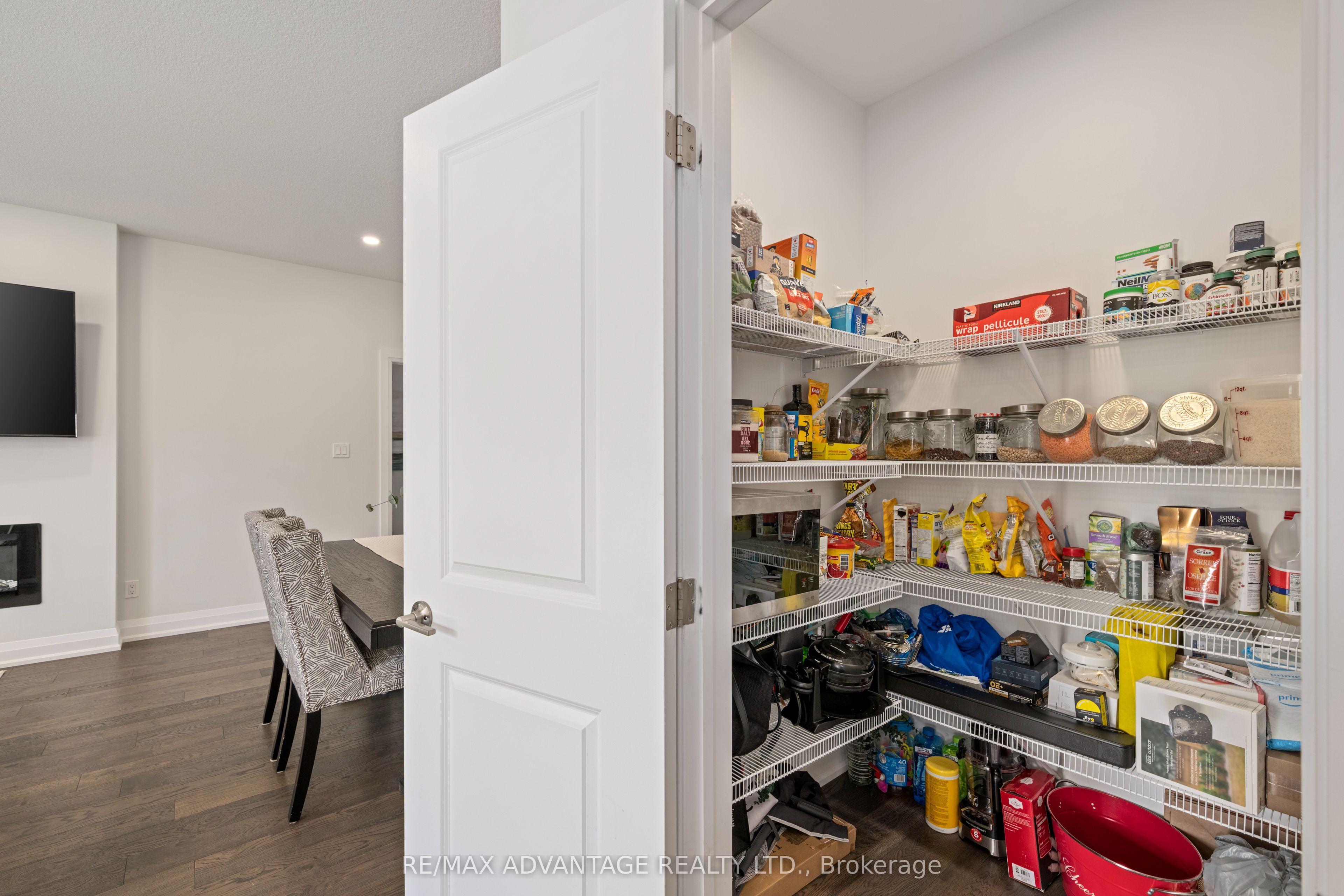 383 Daventry Way, #5