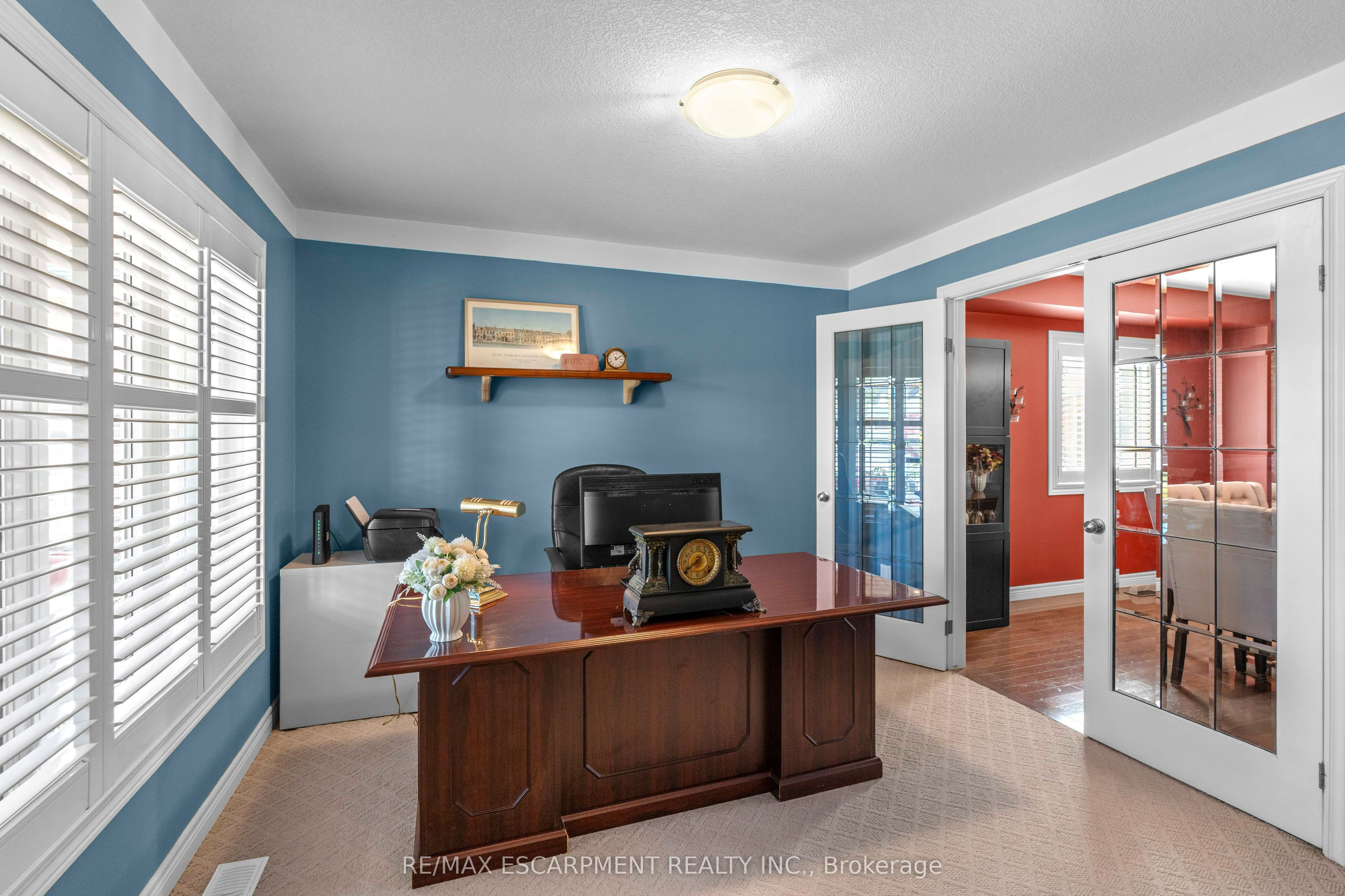 28 Edgecroft Crescent