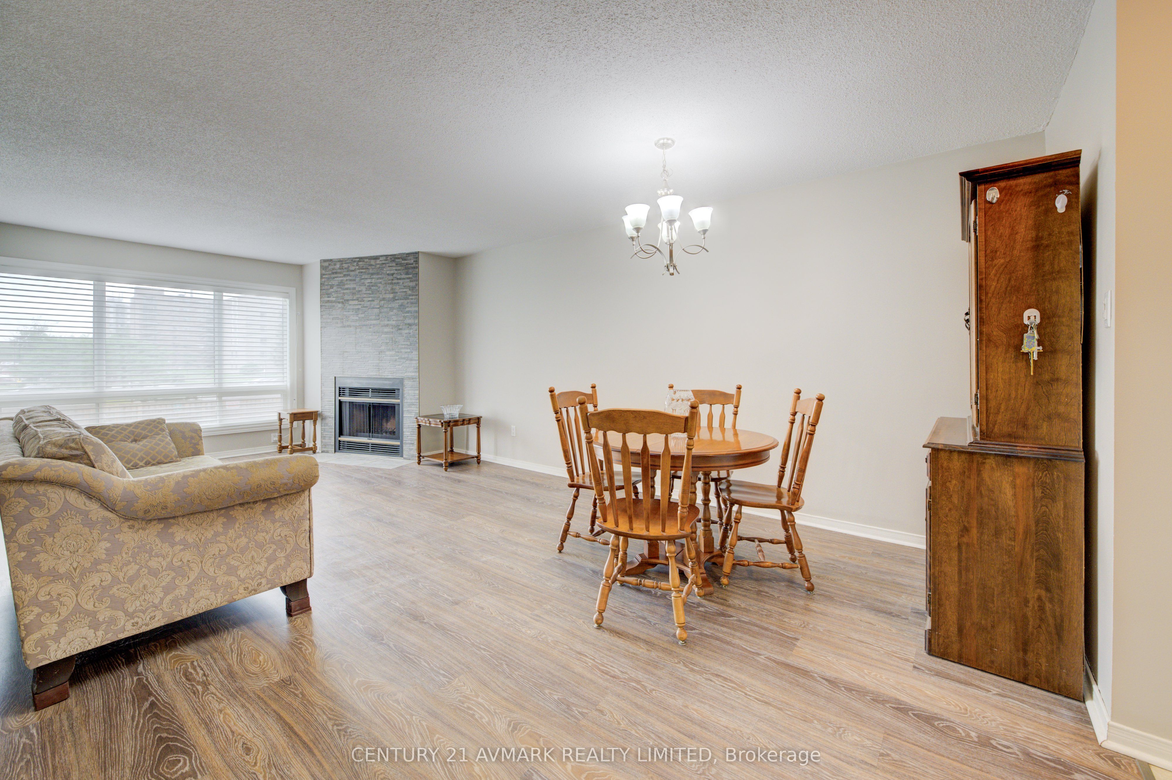 78 Roehampton Avenue, #205