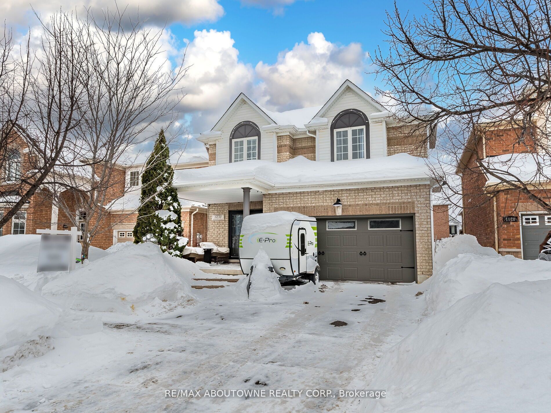 1030 Donnelly Street, Milton, ON L9T 0A2