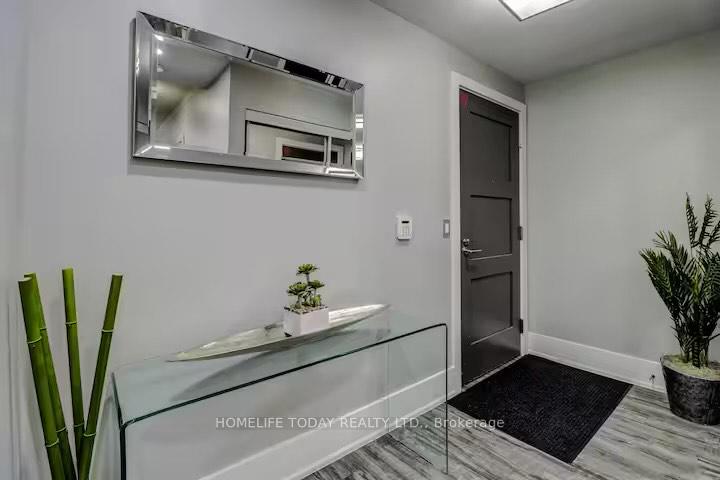 3 Bedrooms Condo at 300 Front, Toronto For sale