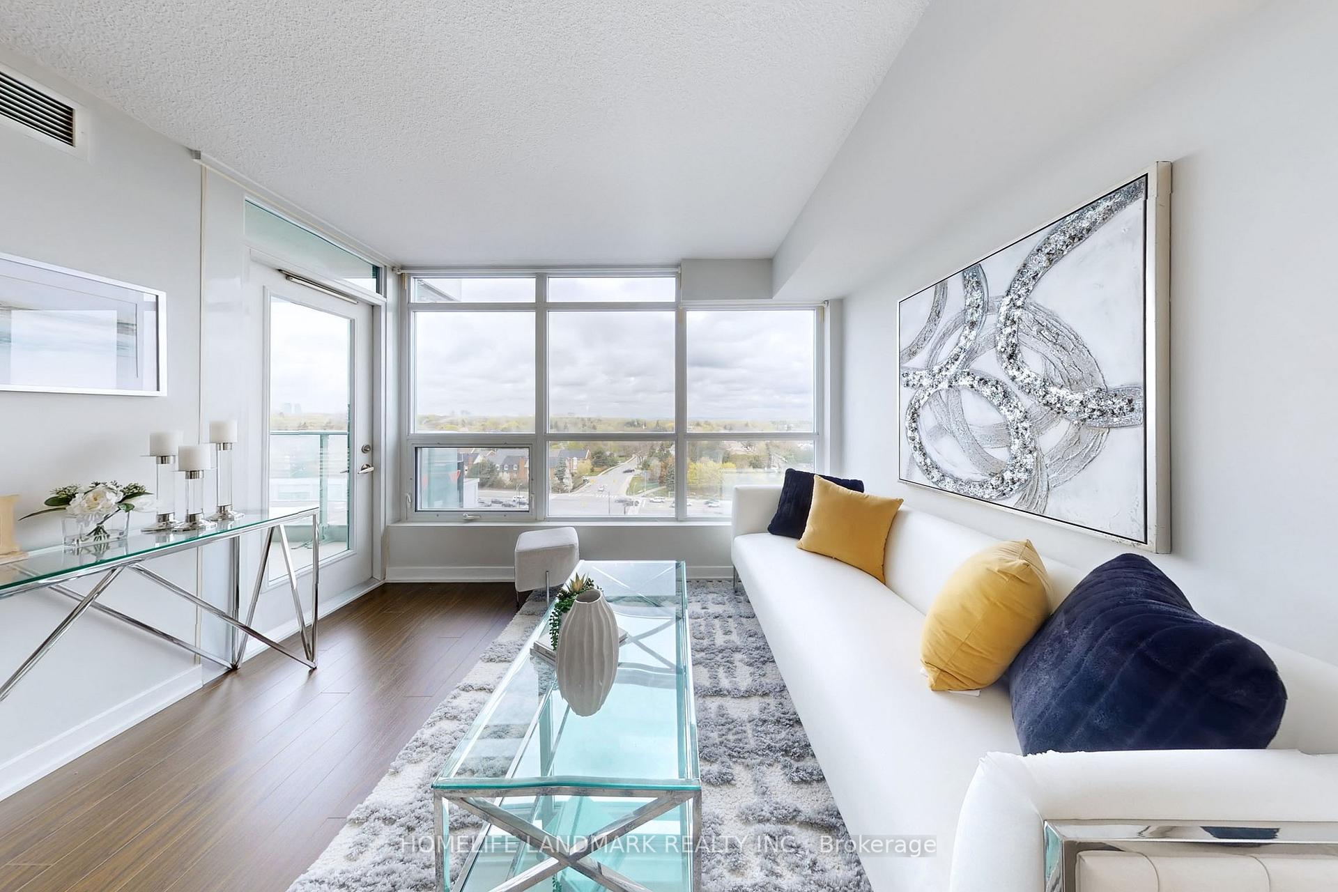 2 Bedrooms Condo at 15 Singer, Toronto For sale