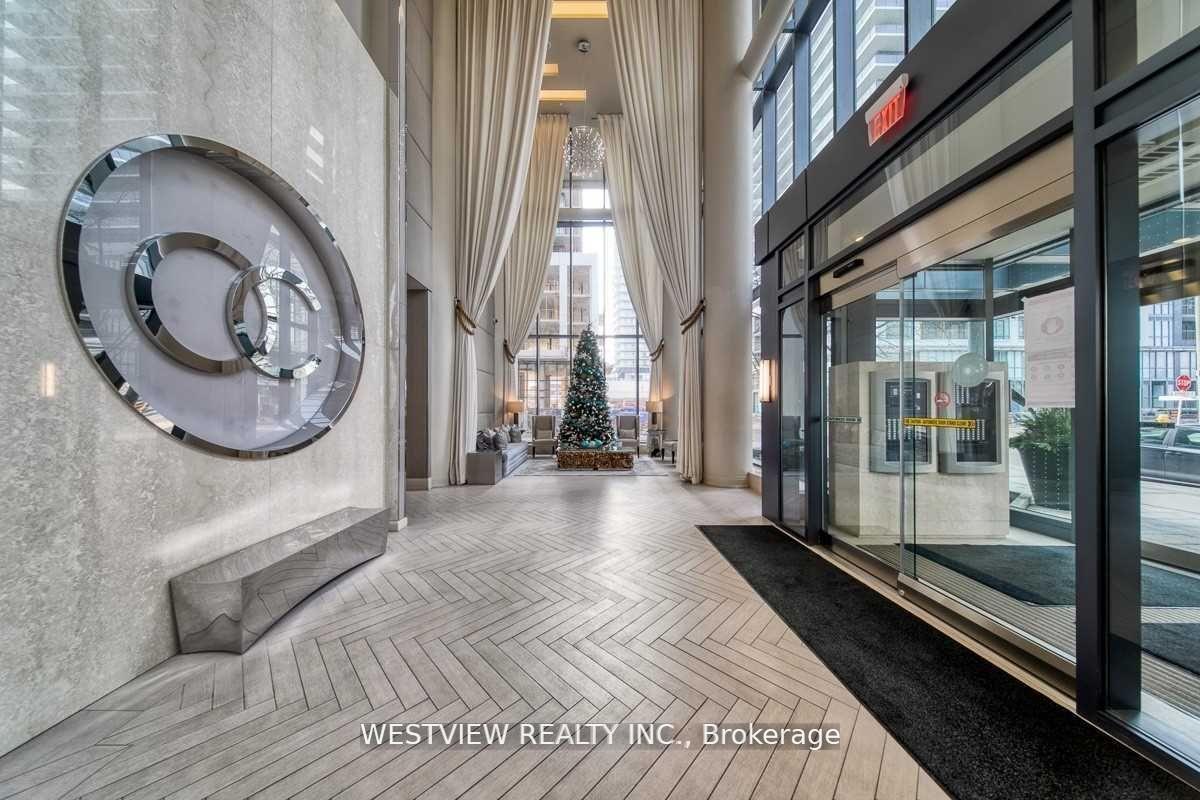 2 Bedrooms Condo at 59 Annie Craig,  Toronto For sale