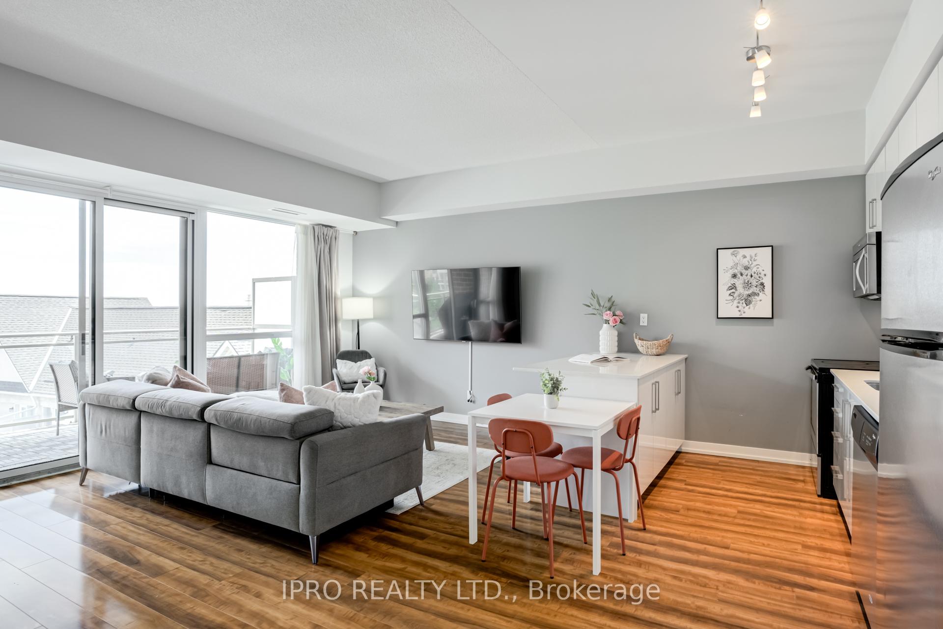 2 Bedrooms Condo at 5101 Dundas, Toronto For sale