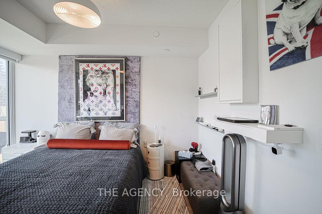 1 Bedroom Condo at 50 Wellesley, Toronto For sale