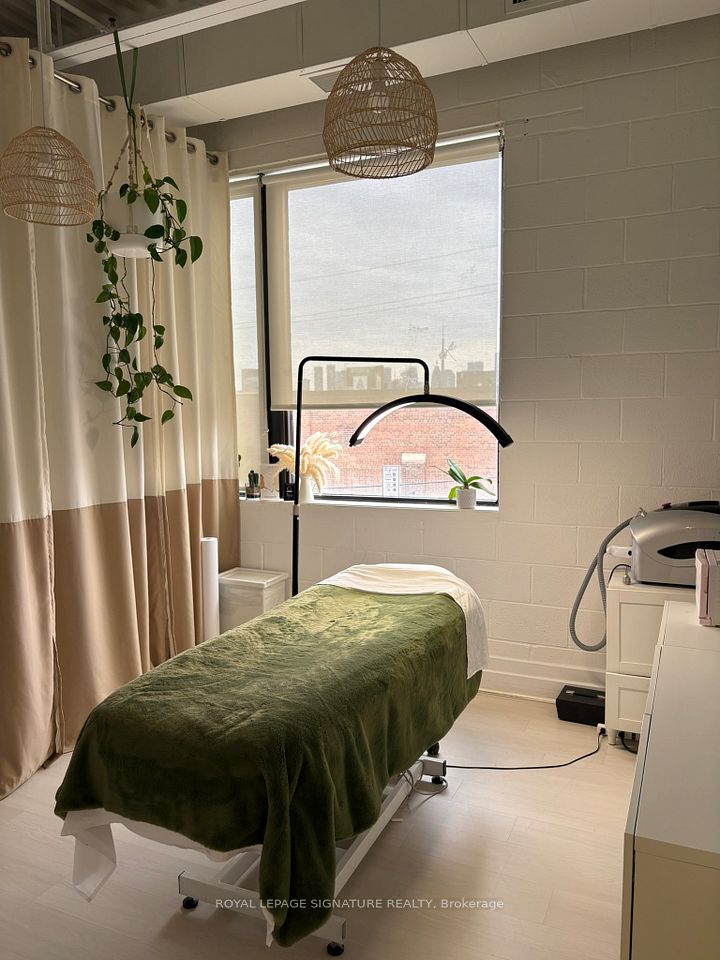 Room 1