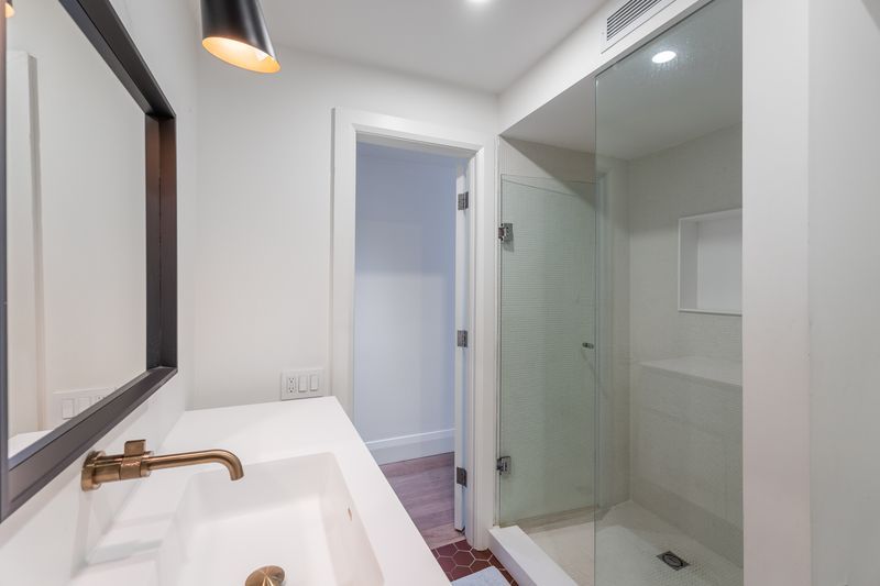 34 Coulson Avenue B