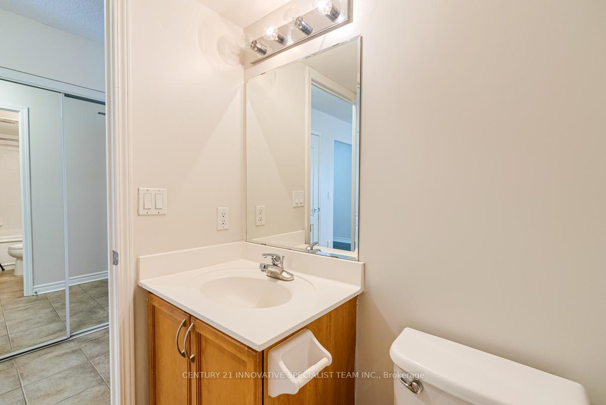 2 Bedrooms Condo at 4080 Living Arts,  Mississauga For sale