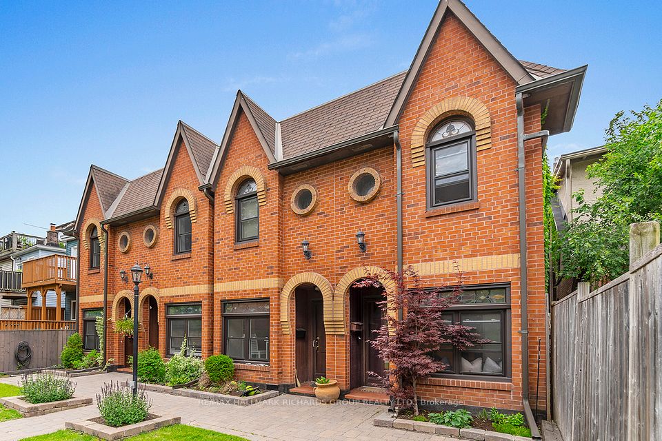 10 Buller Avenue
