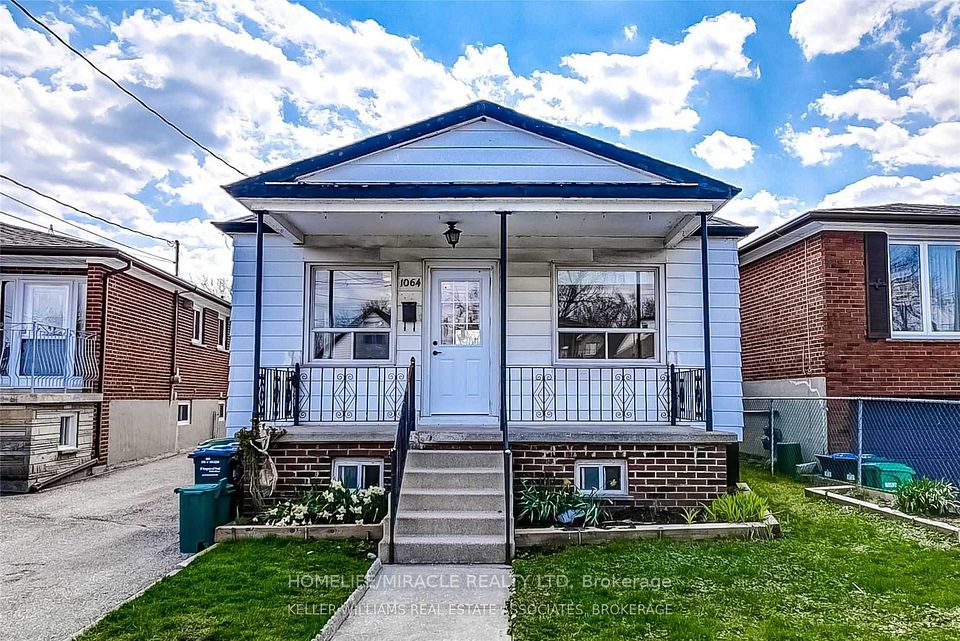 1064 Westmount