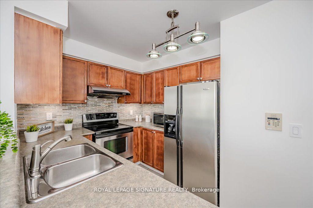 1 Bedroom Condo at 2545 Erin Centre, Mississauga For sale