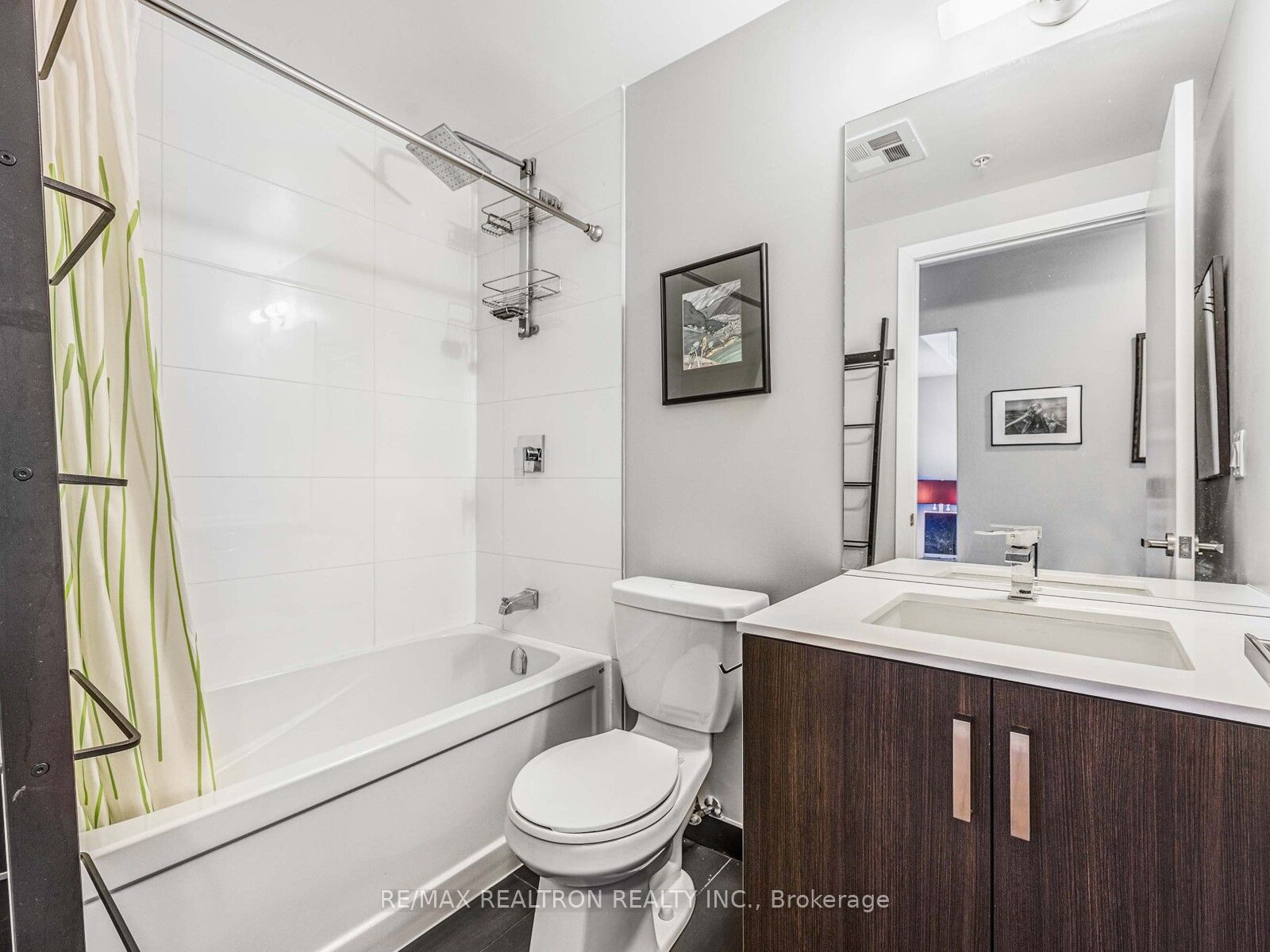 36 Howard Park Avenue, #202