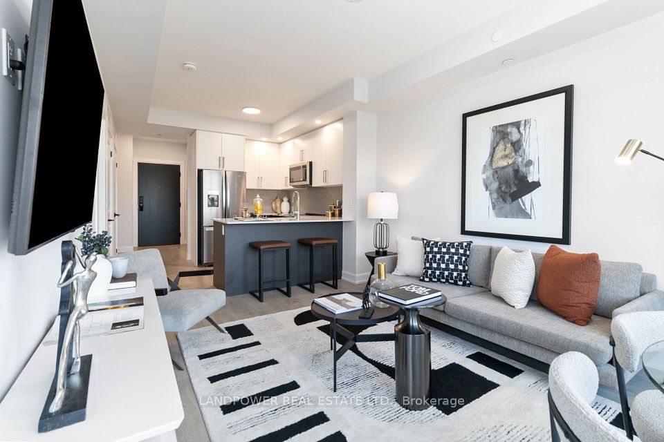 Property at #522 - 3200 William Coltson Avenue, Oakville, ON L6H 7W6