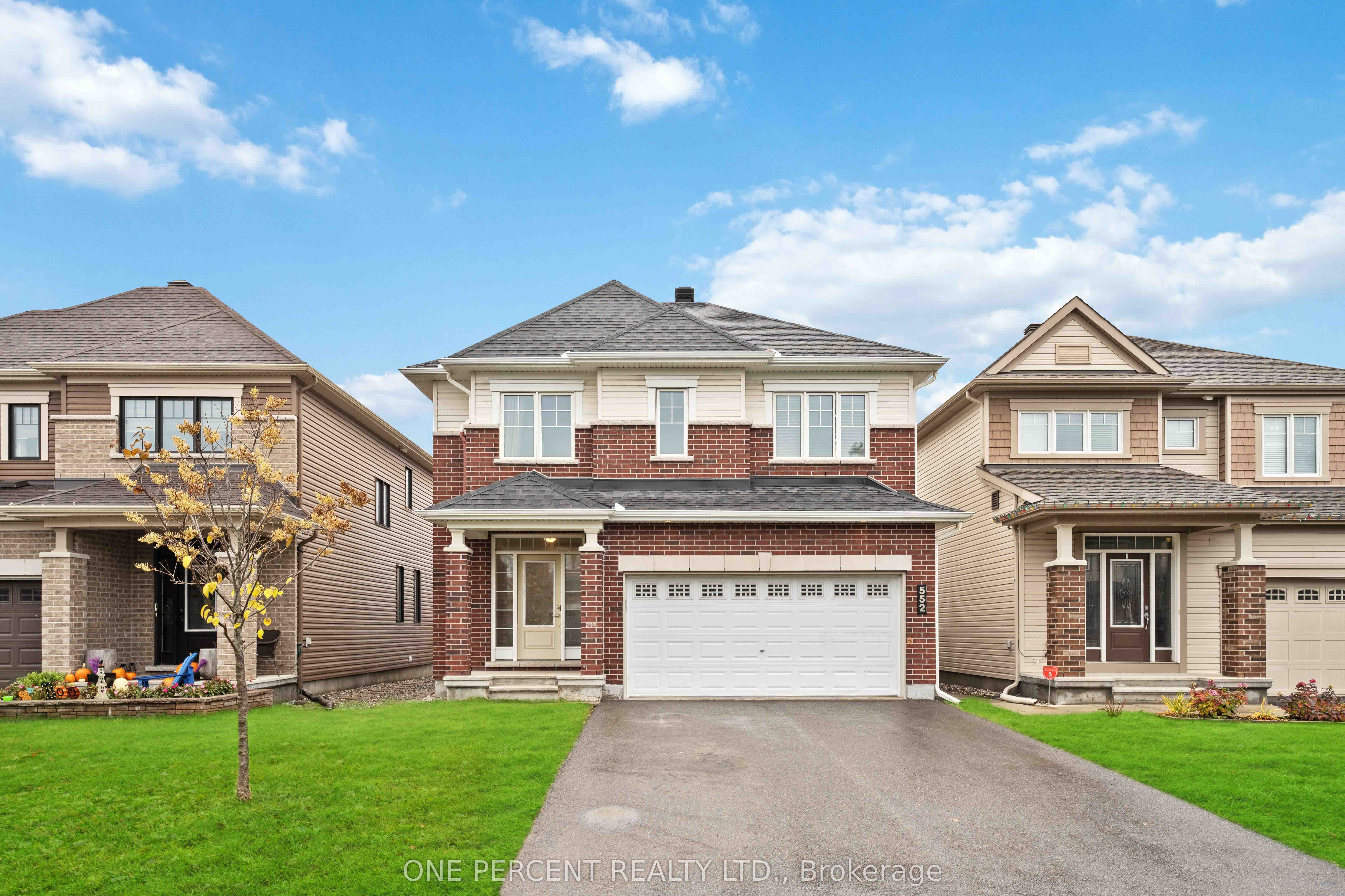552 Genevriers Street, OrleansCumberlandandArea, ON K4A 3W4