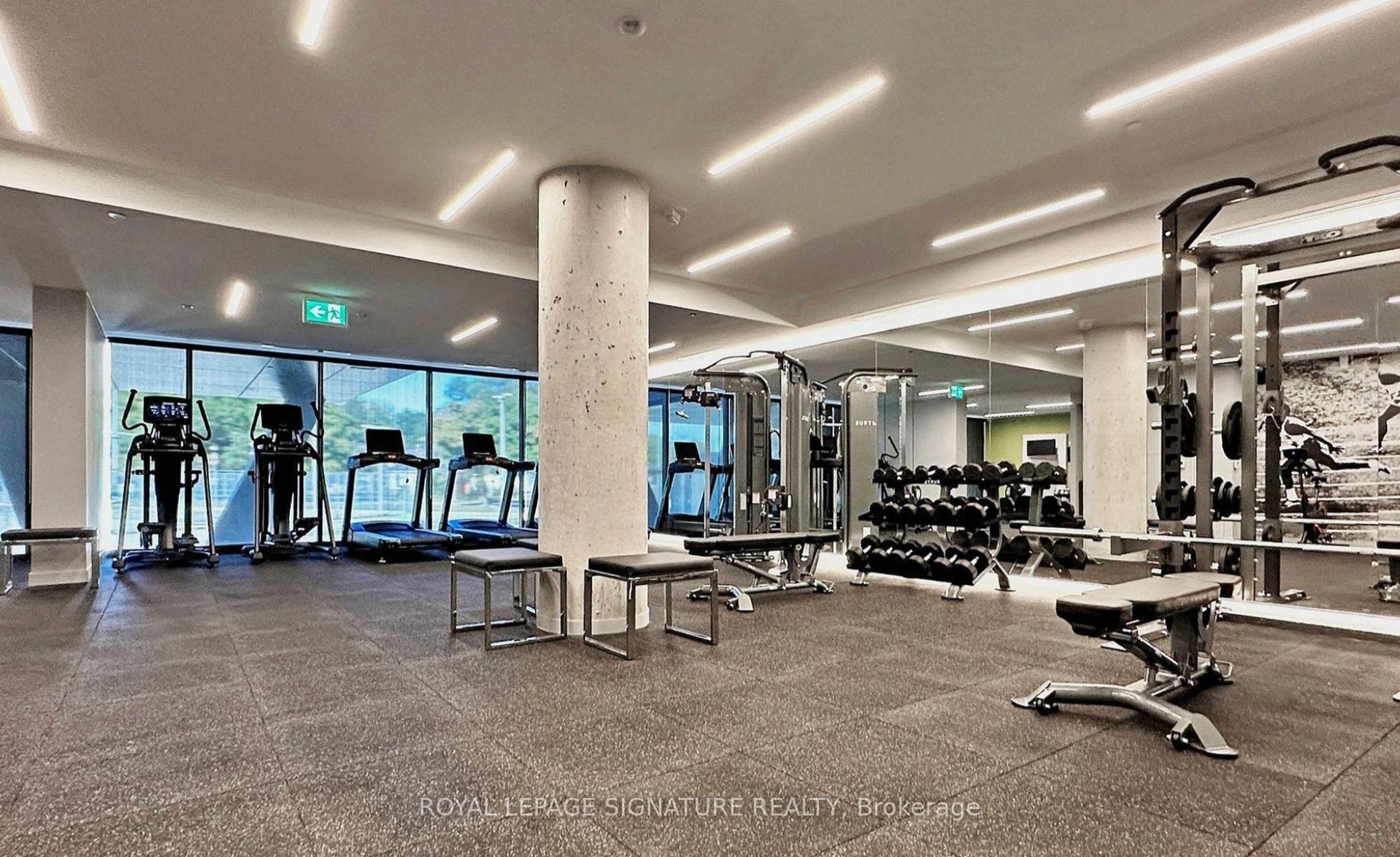 3 Bedrooms Co-op at 7 Smith, Toronto For sale