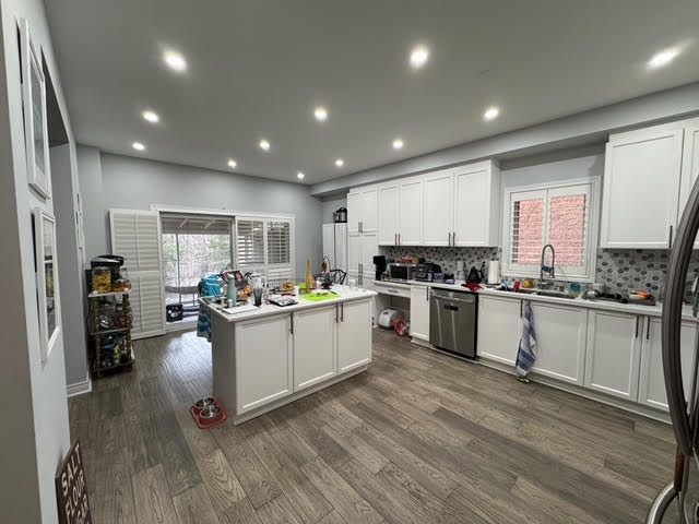 17 Belleville Drive