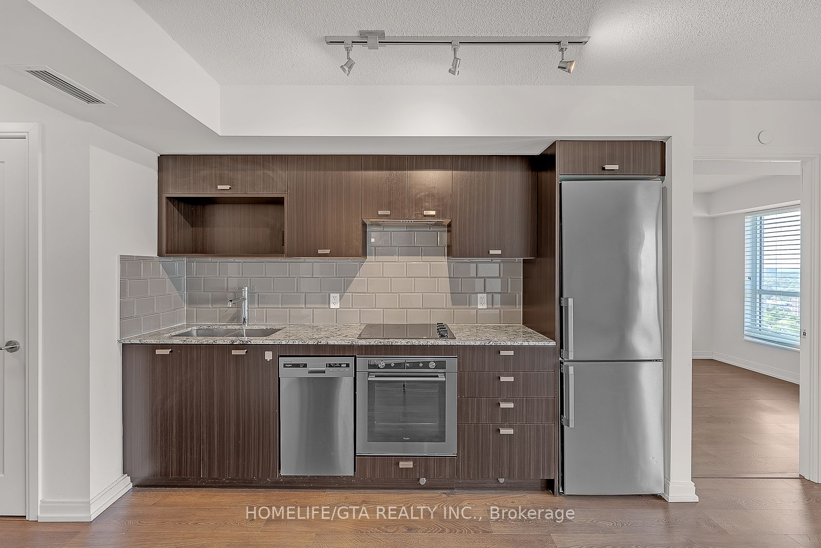 275 Village Green Square, #2121