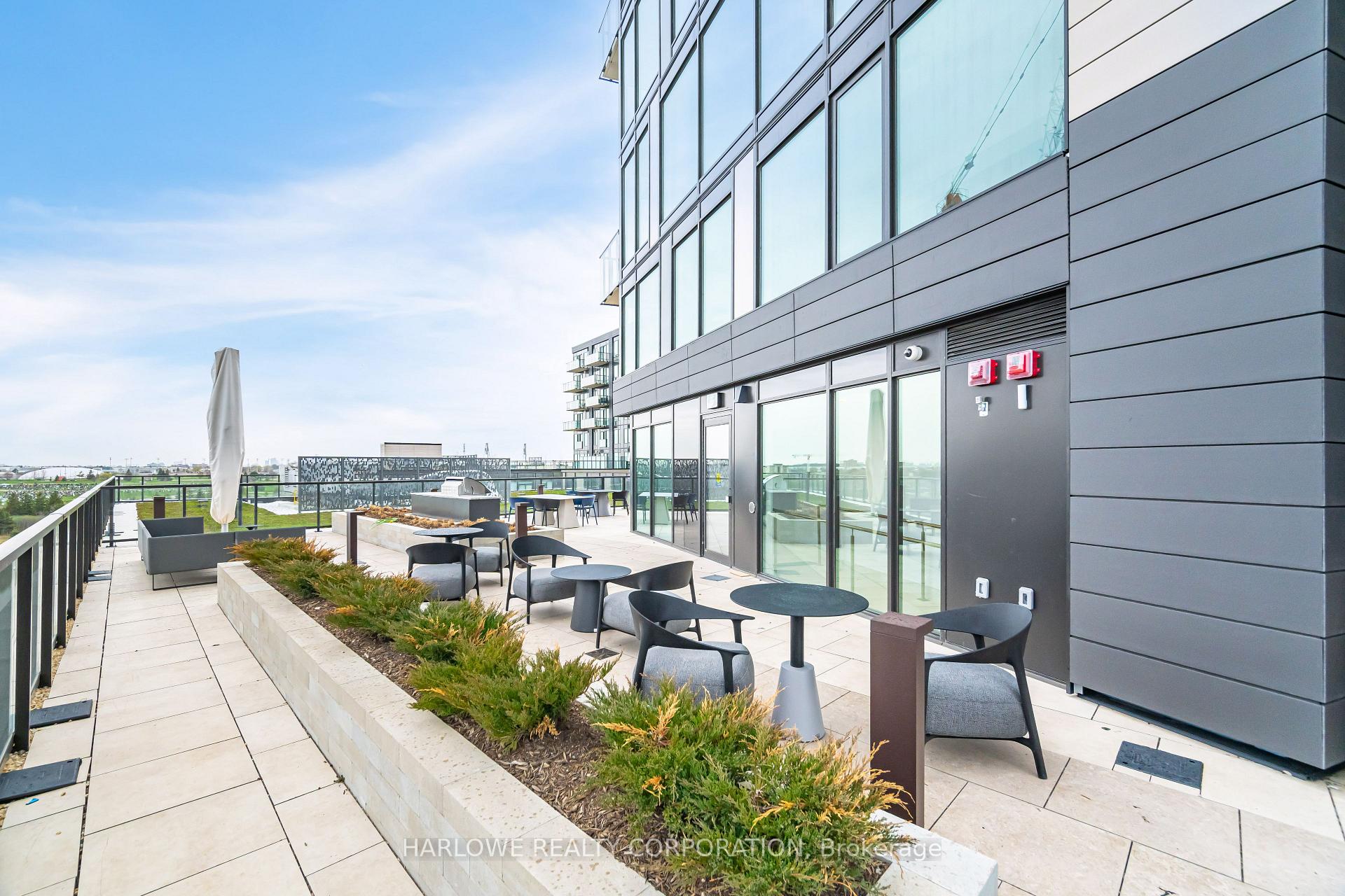 1 Bedroom Condo at 3006 William Cutmore, Oakville For sale