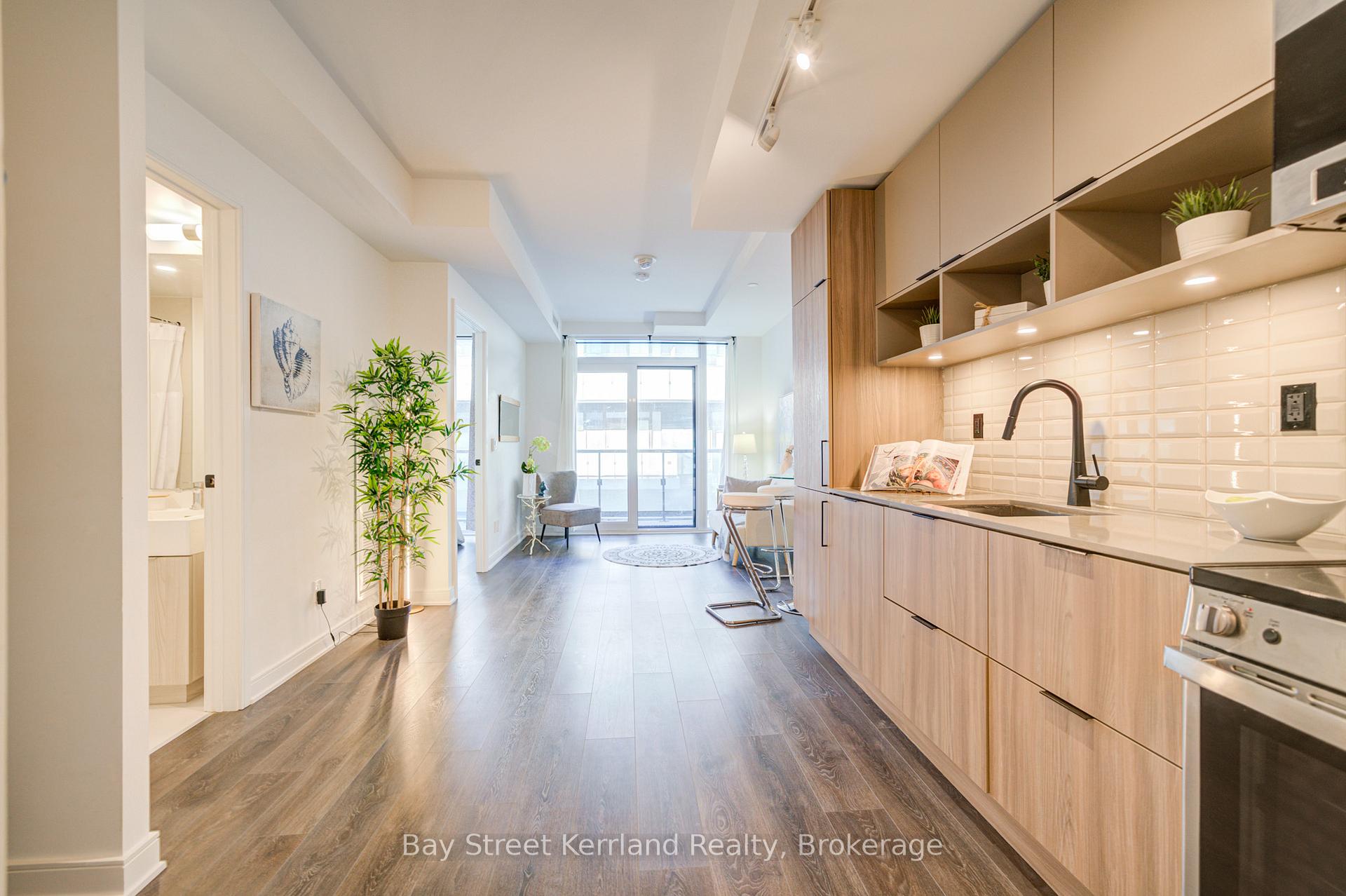 2 Bedrooms Condo at 35 Rolling Mills,  Toronto For sale