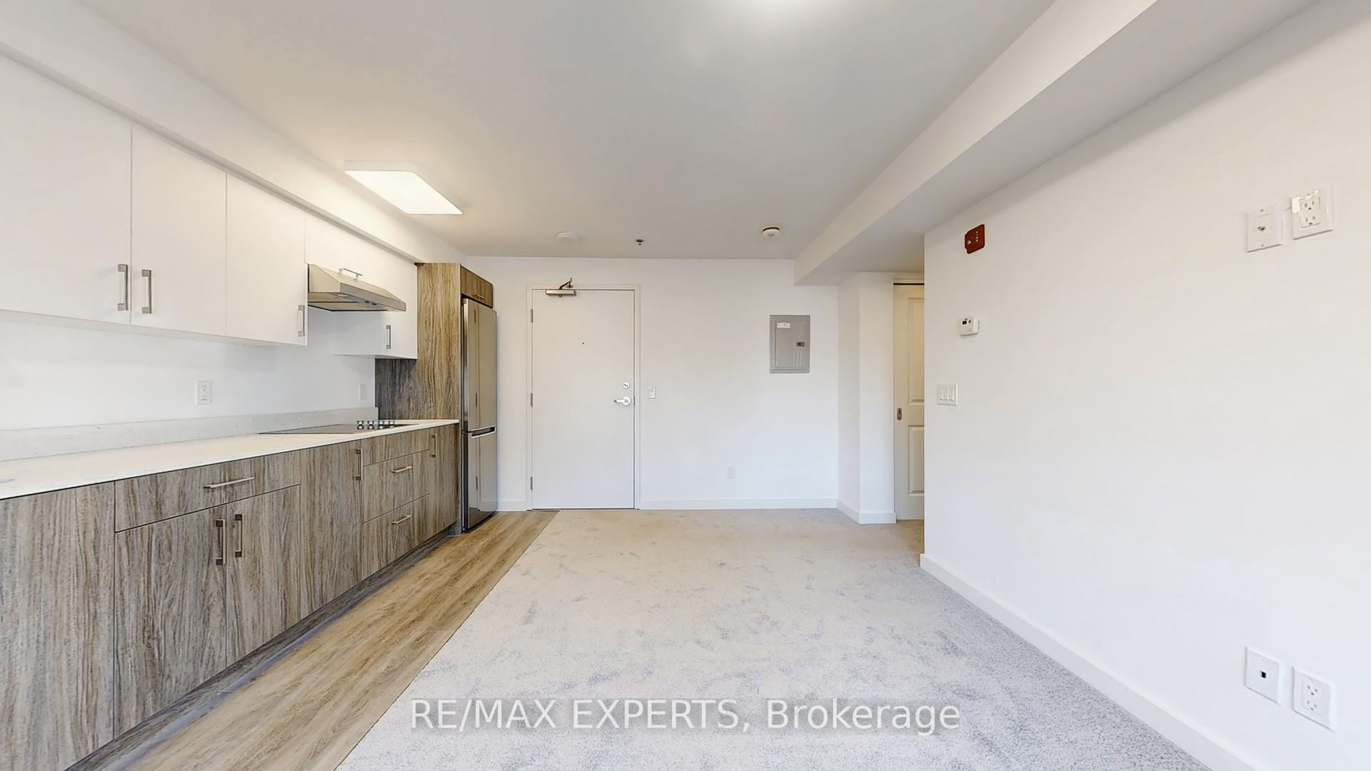 1 Bedroom Condo at 45 Connaught, Toronto For sale