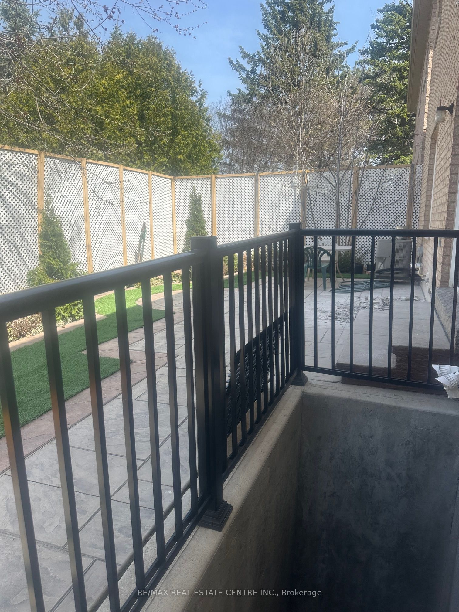 1529 Portsmouth Place, #Lower