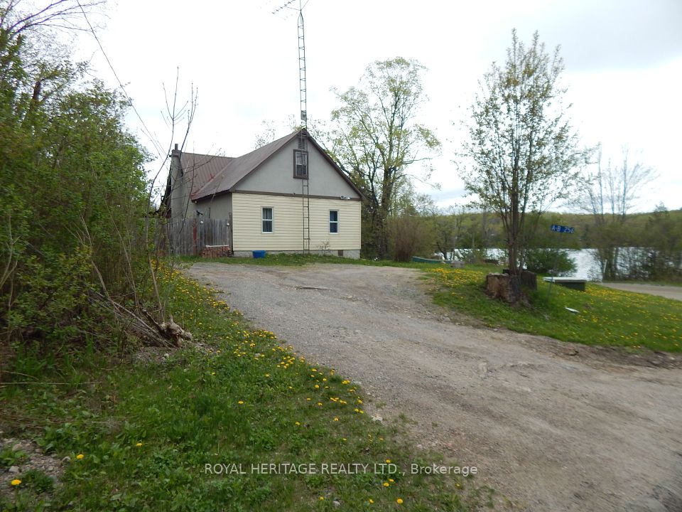 256 Trout Lake Road, Faraday, ON K0L 1C0