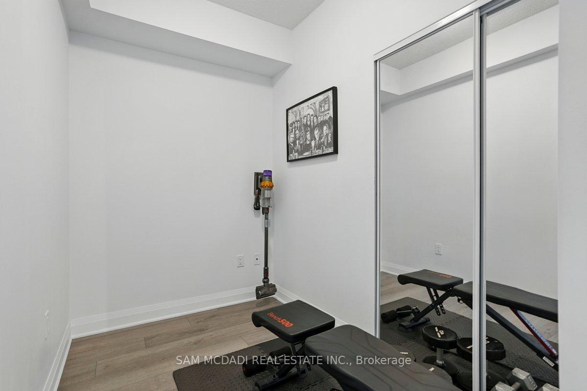 2 Bedrooms Condo at 3220 Sheppard, Toronto For sale