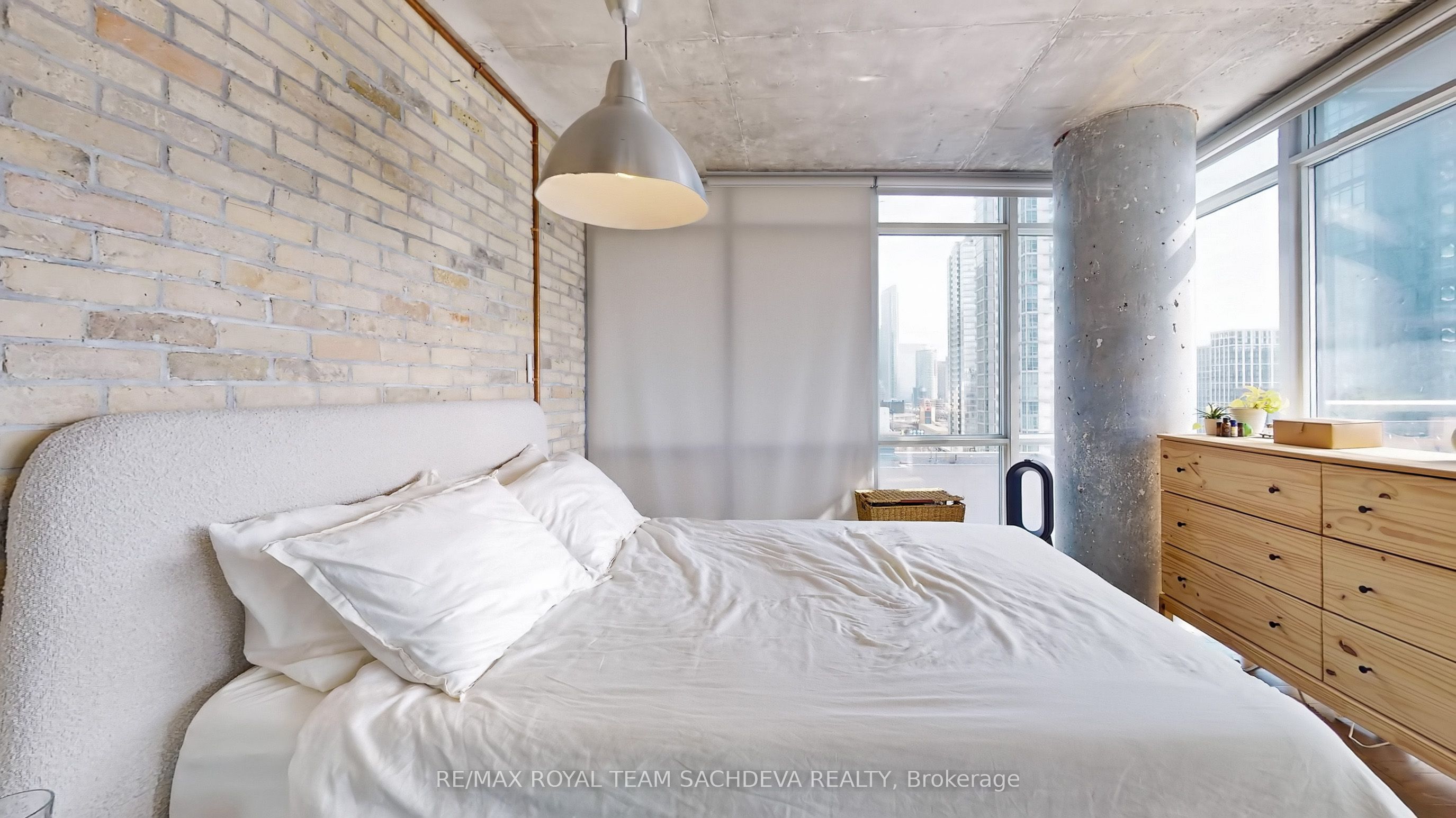 15 Fort York Boulevard, #1610