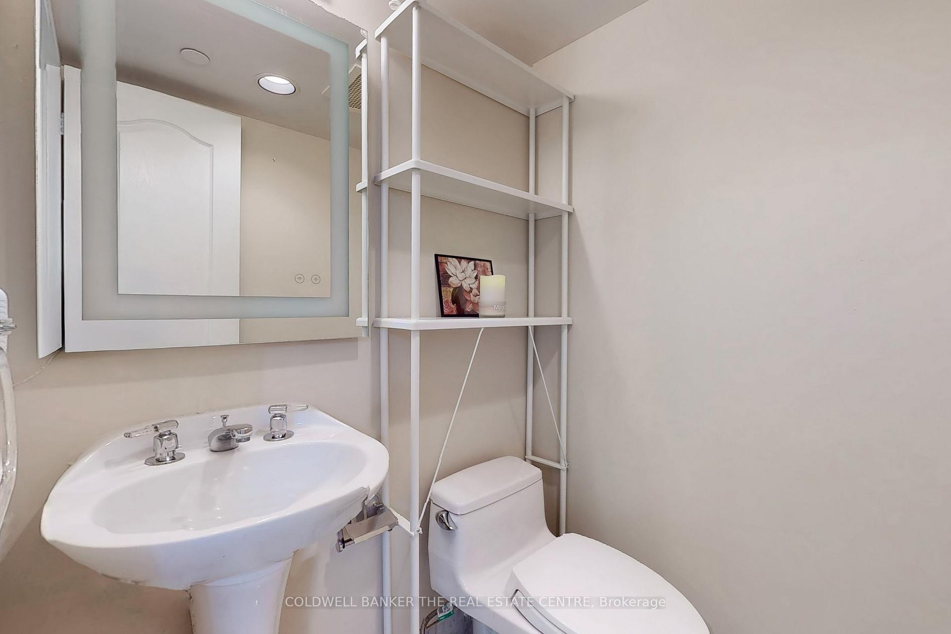1 Bedroom Condo at 38 Elm, Toronto For sale