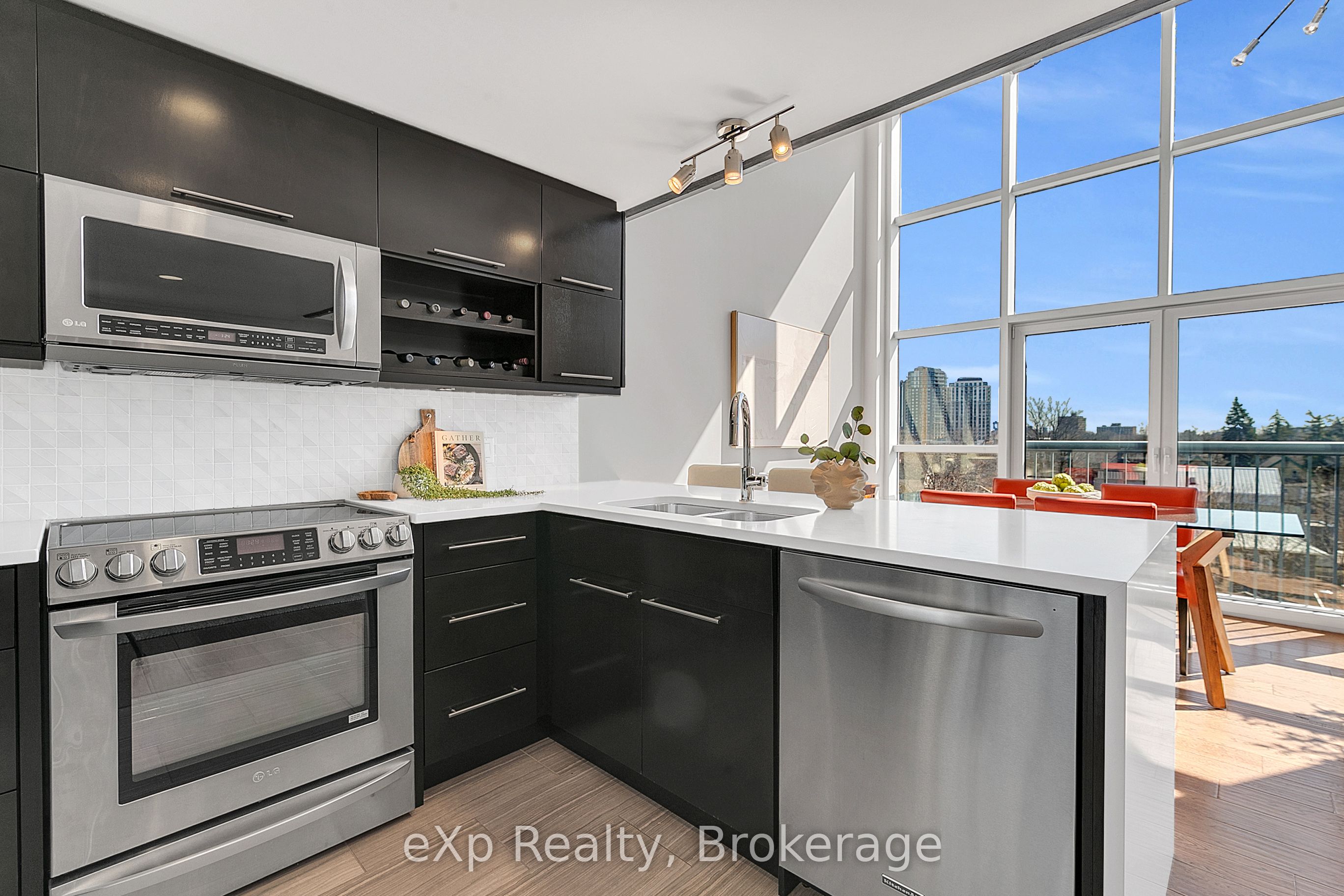 5 Father David Bauer Drive, #402