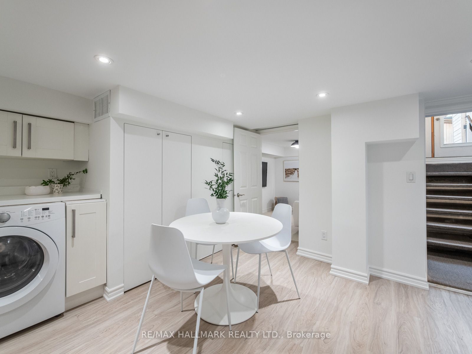 29 Dearbourne Avenue