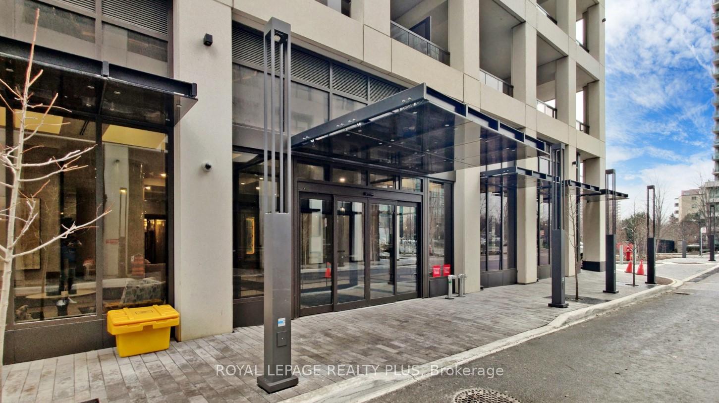 2 Bedrooms Condo at 30 Elm, Mississauga For sale