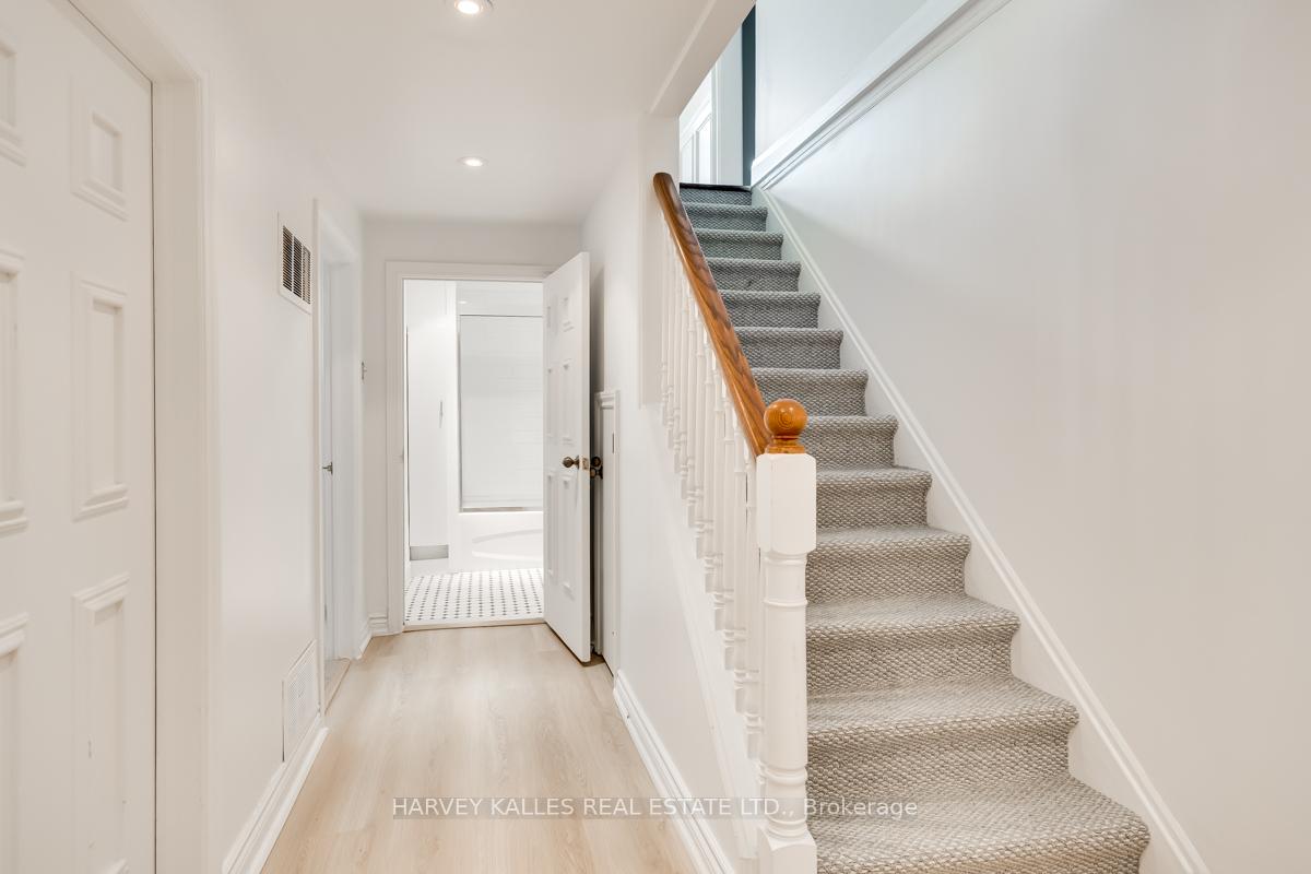 47 Hillholm Road