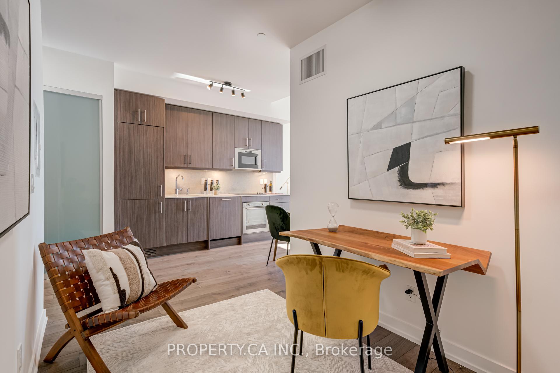 2 Bedrooms Condo at 297 College, Toronto For sale