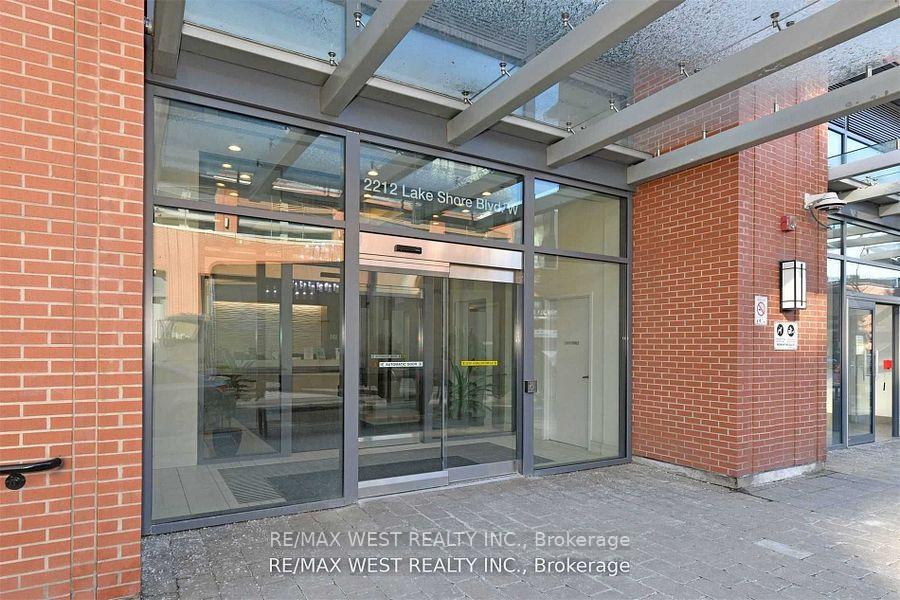 2 Bedrooms Condo at 2212 Lake Shore, Toronto For sale