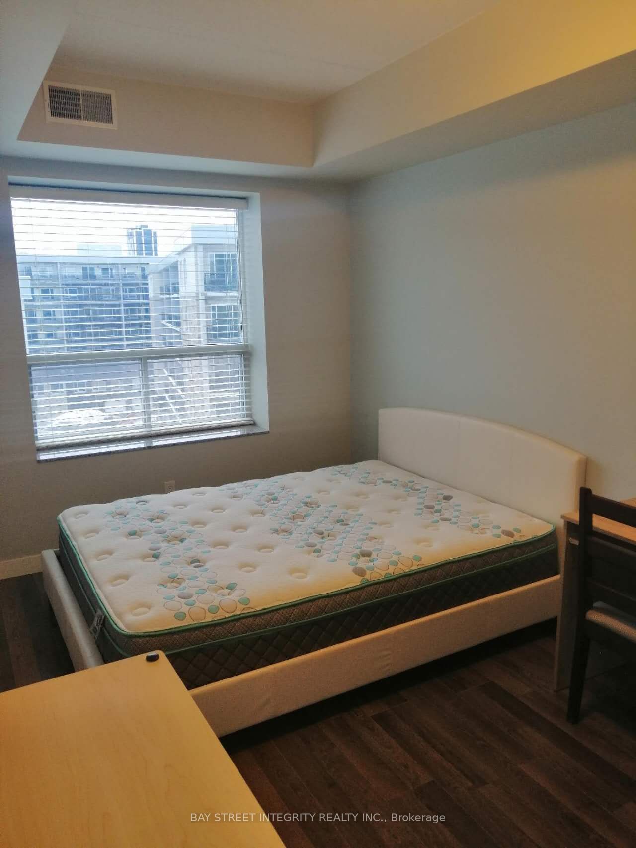 62 Balsam Street, #H601