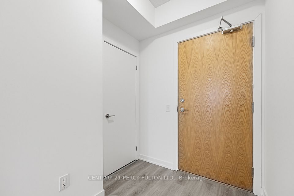 https://trreb-image.ampre.ca/JAmphLBZRJ53lvCHdii0JUgTQxMO8oyMz8wb-4Y_9Xg/rs:fit:960:960/wm:.5:so:0:50:.4/wmsh:10/wmt:PHNwYW4gZm9yZWdyb3VuZD0nd2hpdGUnIGZvbnQ9JzY4Jz5DRU5UVVJZIDIxIFBFUkNZIEZVTFRPTiBMVEQuLCBCcm9rZXJhZ2U8L3NwYW4-/L3RycmViL2xpc3RpbmdzLzQwLzg3LzY4Lzk0L3AvZTZmM2JjZjItNThmNi00M2RhLTk4ZGMtZjRkODFkYjNmYjk2LmpwZw.jpg