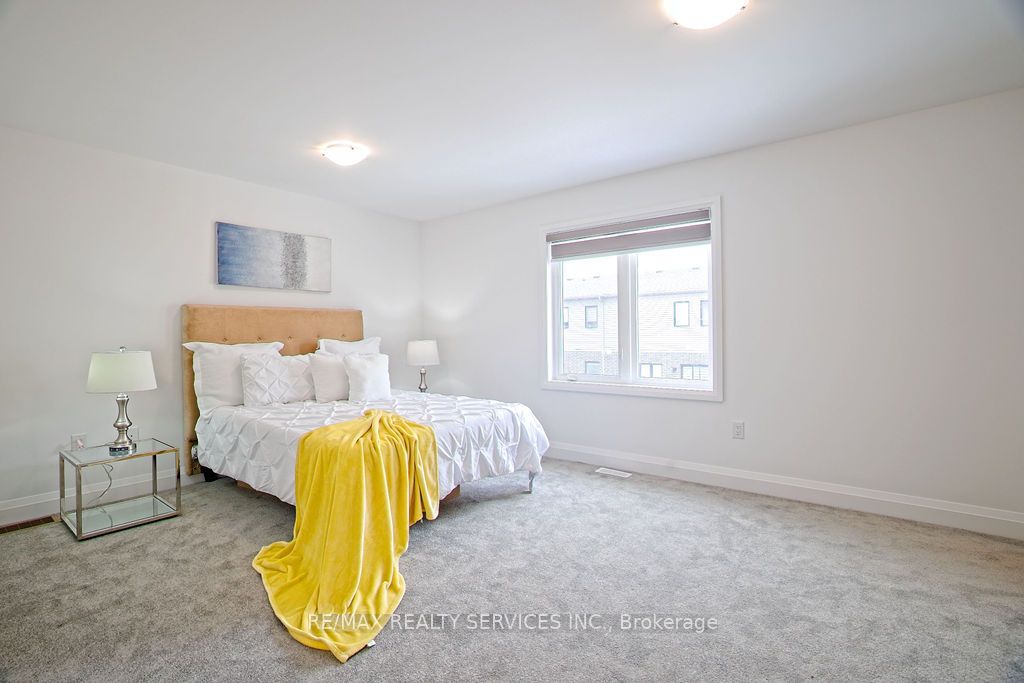 38 Barnyard Trail