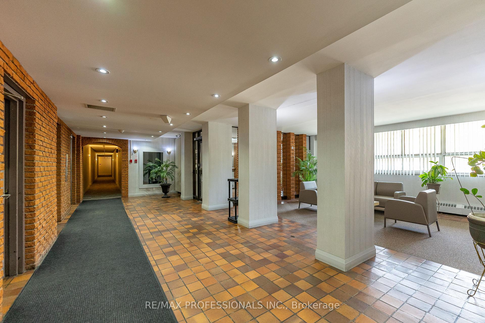 2 Bedrooms Co-op at 151 La Rose,  Toronto For sale