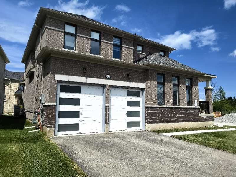 42 Sam Battaglia Crescent, Georgina, ON L0E 1R0