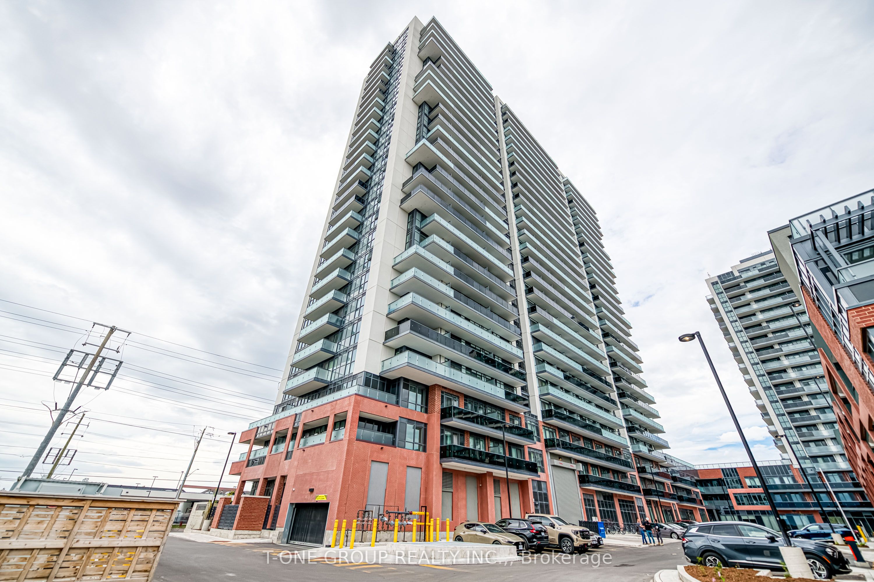 #1909 - 2545 Simcoe Street, Oshawa, ON L1H 7K4