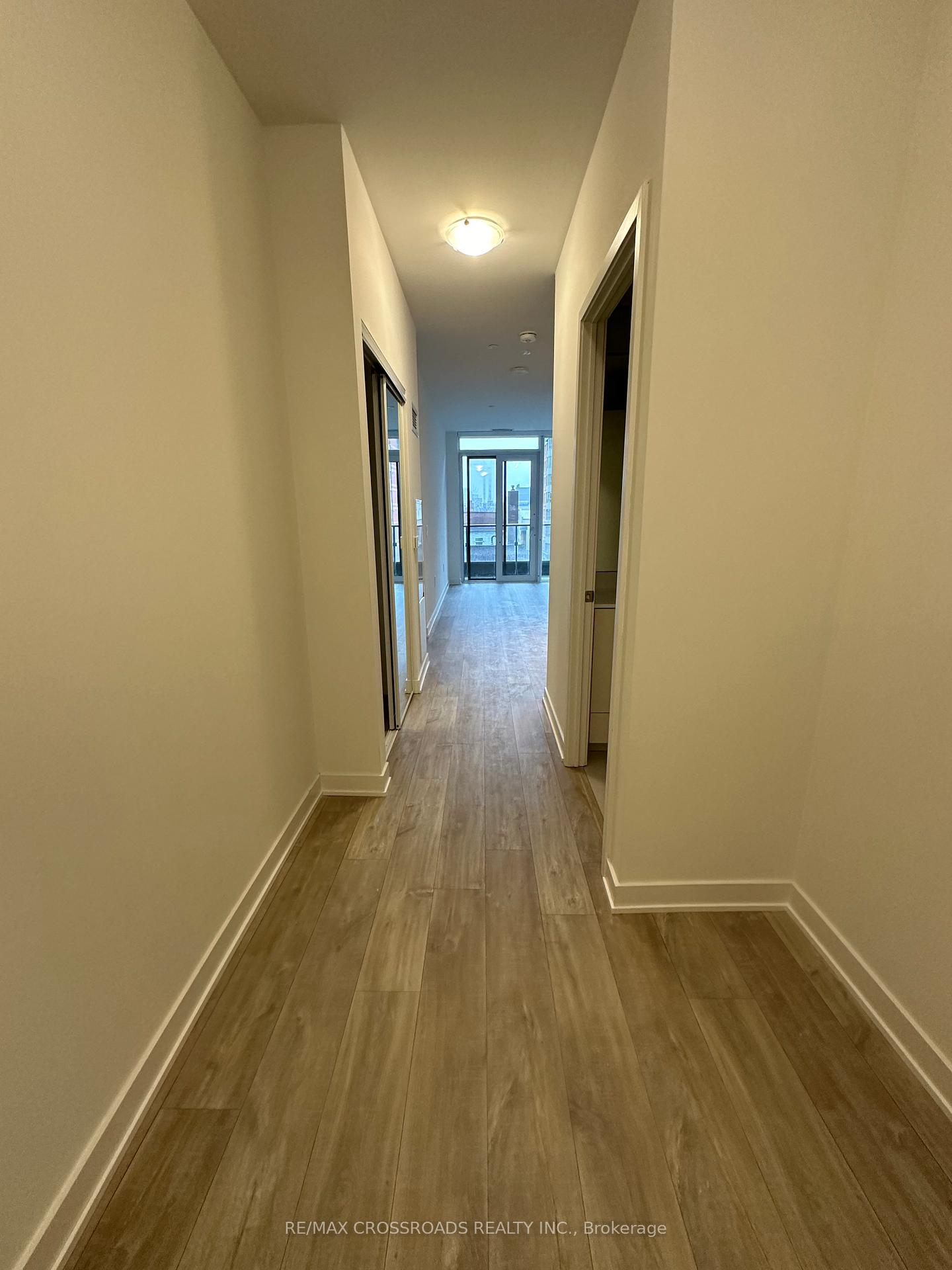 2 Bedrooms Condo at 70 Princess,  Toronto For sale