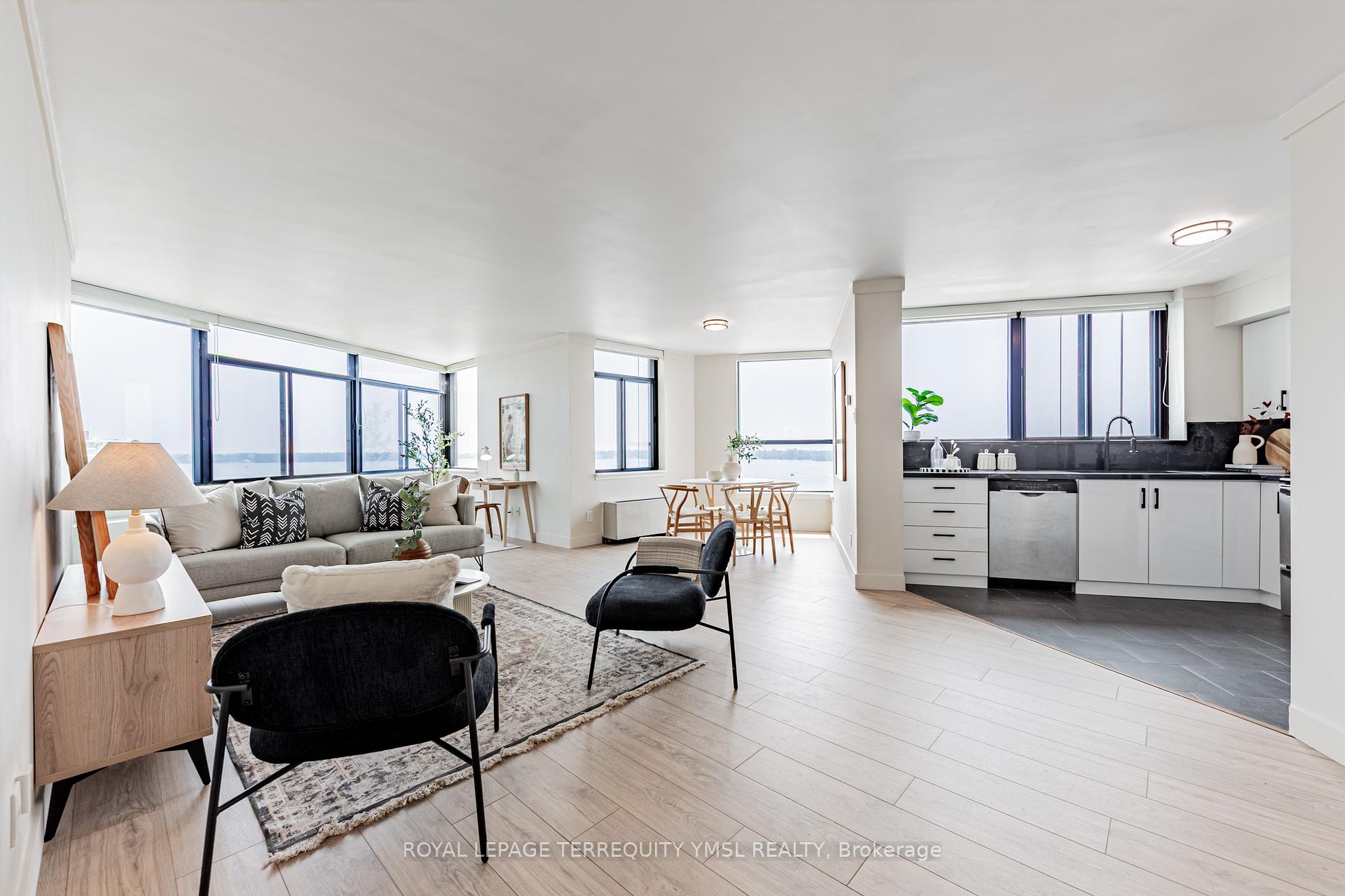 1 Bedroom Condo at 250 Queens, Toronto For sale