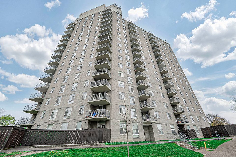 3559 Eglinton Avenue