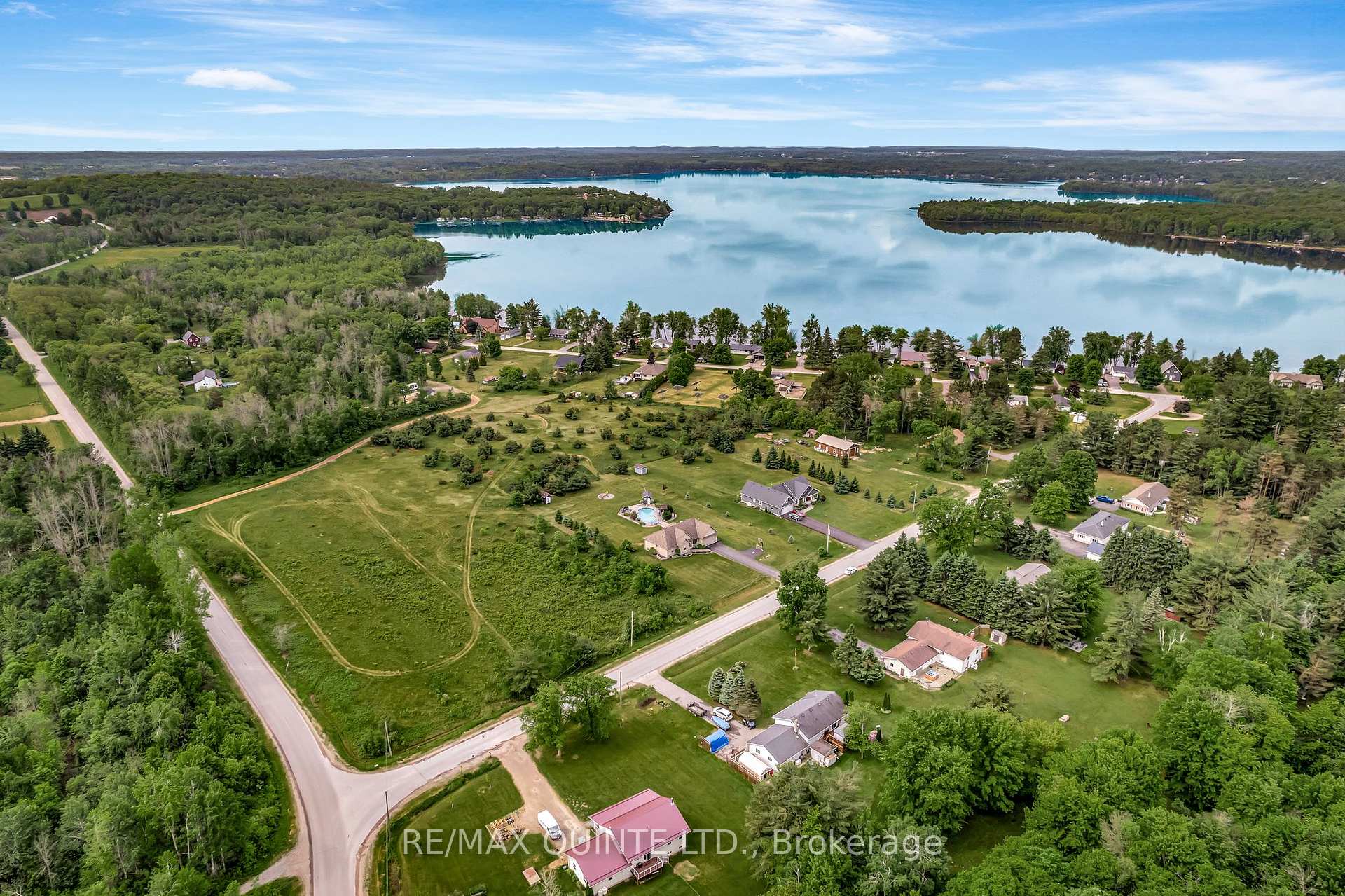 27 Charles Road, Tweed, ON K0K 3J0